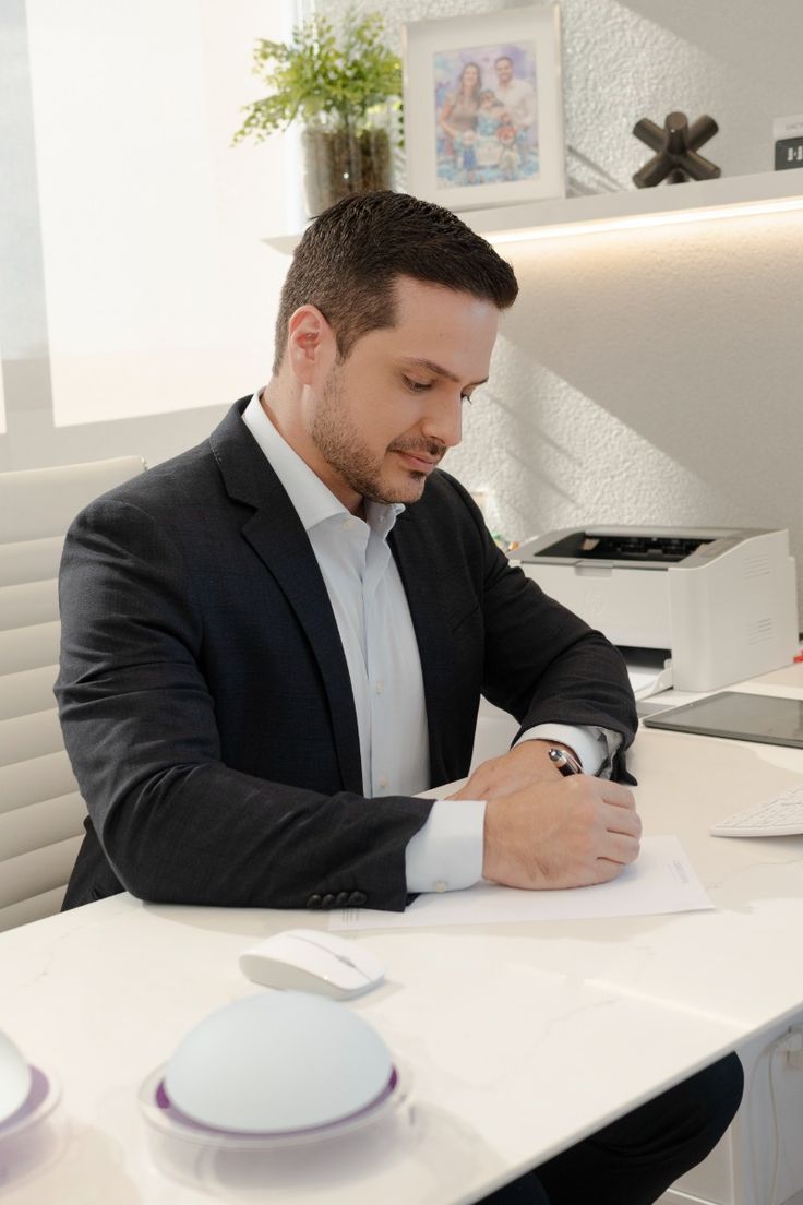 آیدین قنبری